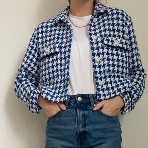 Cropped tweed jacket